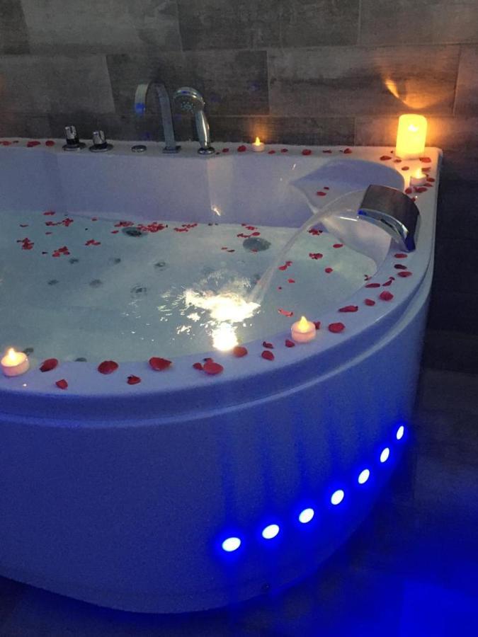 Esprit Zen En Provence Studio Spa Privatif Cheval-Blanc Buitenkant foto